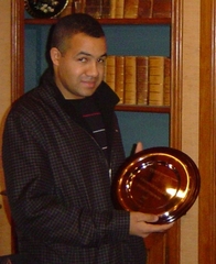 Laurent COURJAL Champion de l'Allier Inter-Entreprises ici avec son souvenir offert par l'AS Cérilly Pétanque. Laurent COURJAL Champion de l'Allier Inter-Entreprises ici avec son souvenir offert par l'AS Cérilly Pétanque.