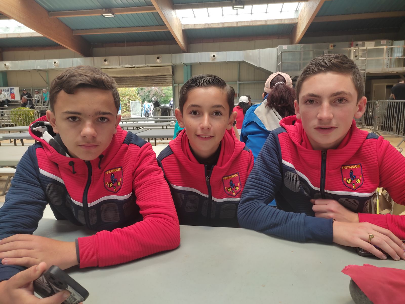 Vainqueur du national Cadet à DIJON .Sacha Jaquet, Lenny Merigaud,Malone Zauzere.bravo les petits  .félicitation au Coach