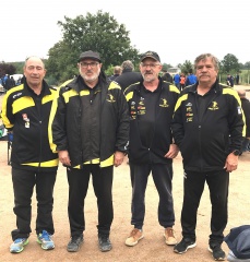 les 2 équipes qualifiés à Neuilly le Réal dans l'Allier. les 2 équipes qualifiés à Neuilly le Réal dans l'Allier.