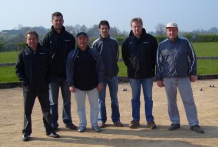 Victoire facile pour Commentry Pétanque