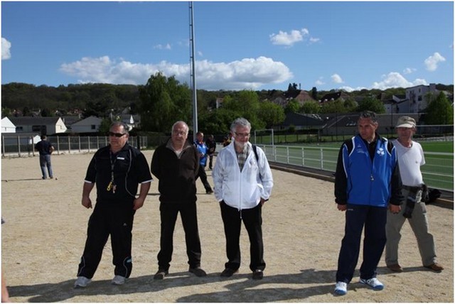 Concours GRAND LARGE à Menucourt 1er mai 2012 Concours GRAND LARGE à Menucourt 1er mai 2012