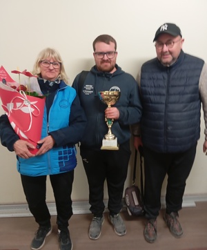 Vainqueurs du B: Patricia Gaia, Valentin Daout et Eric Giocaladelli