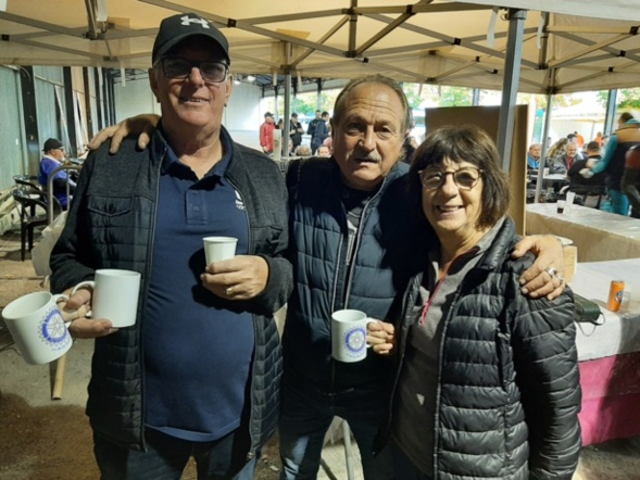 Toujours avec le sourire...et un mug