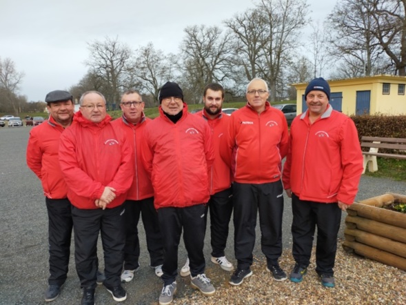 UN BAPTÊME DU FEU DIFFICILE POUR L'ÉQUIPE SENIOR AU CHAMPIONNAT DES CLUBS PROVENÇAL