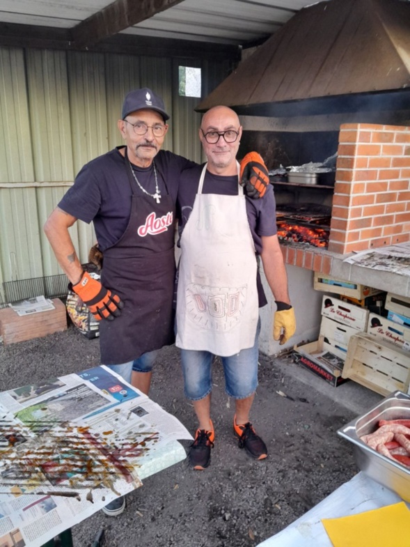 Lapin et Franck ont assuré au barbecue. Bravo les gars !