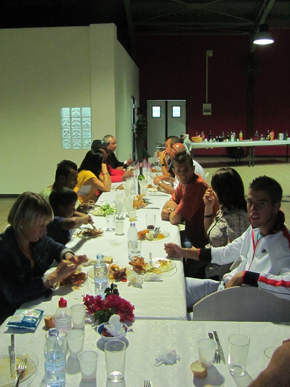 Repas inaugural au Blue Bayou Repas inaugural au Blue Bayou