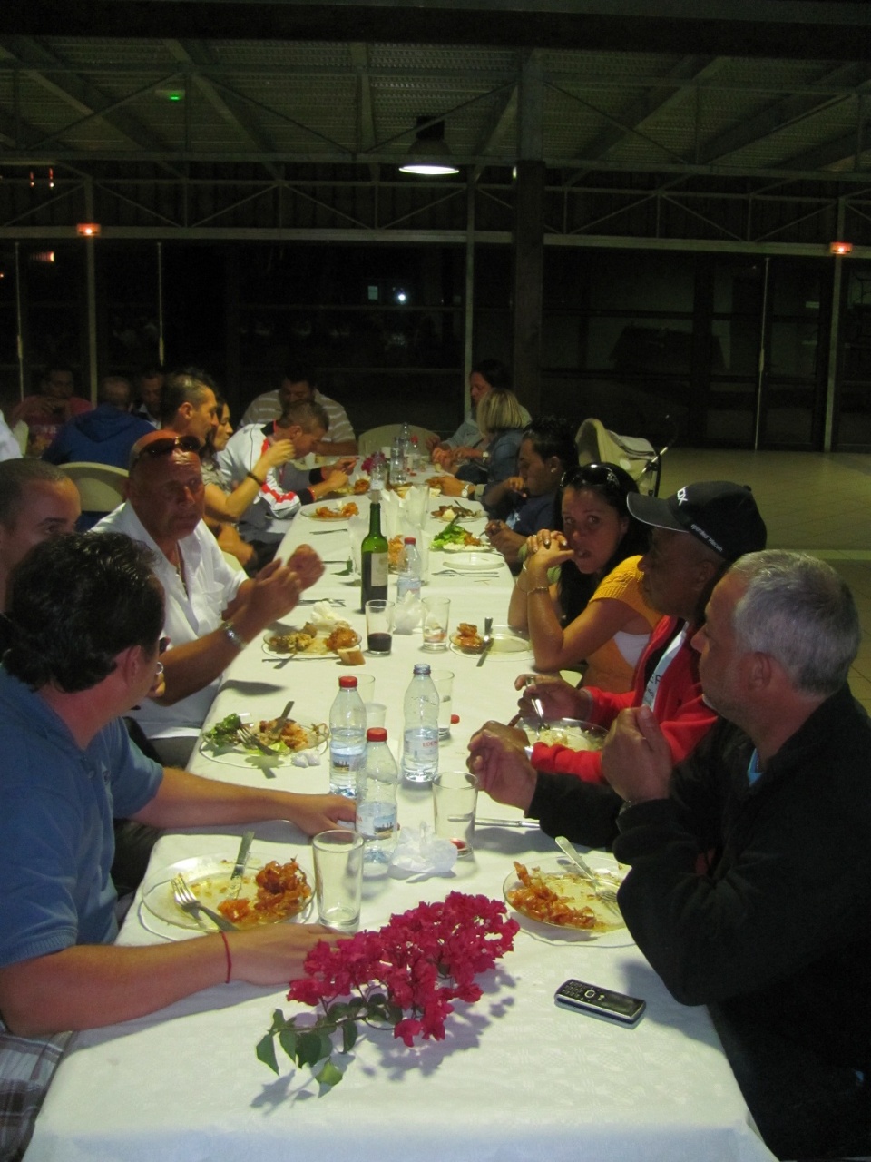 Repas inaugural au Blue Bayou Repas inaugural au Blue Bayou